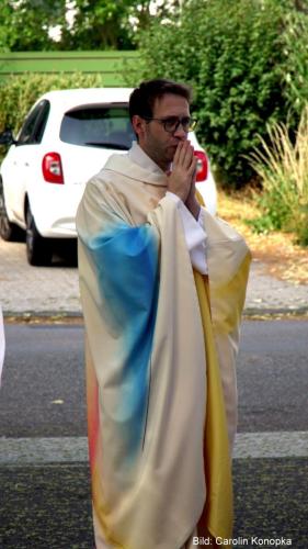 Gleich geht's los. Schnell noch ein Stoßgebet gen Himmel !